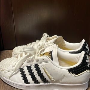 Adidas White and Black Sneakers men size 8.5